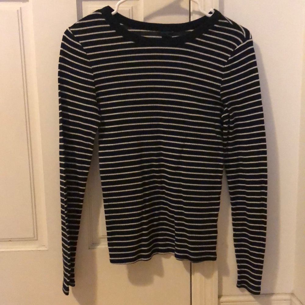 black and white striped tee